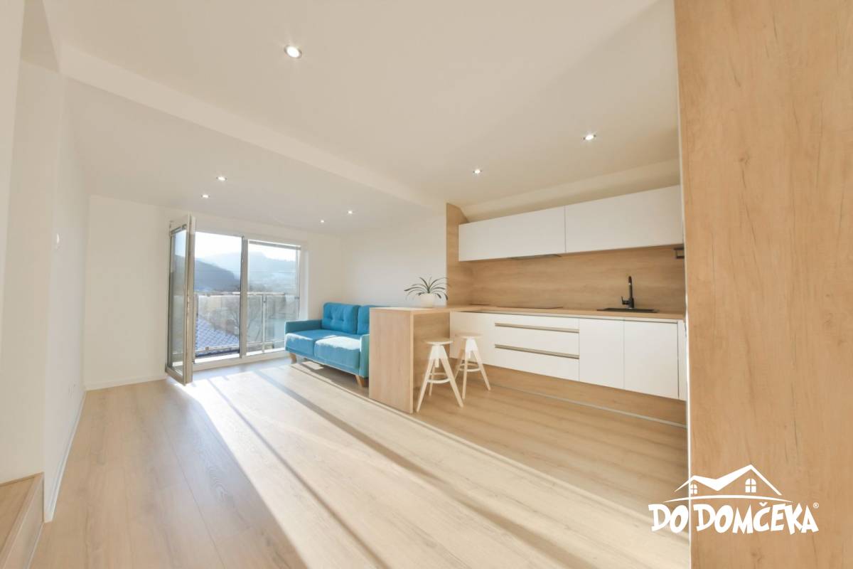DO DOMČEKA | PRENAJATÉ Slnečný apartmán s vlastným parkovaním, Podlavice, Banská Bystrica