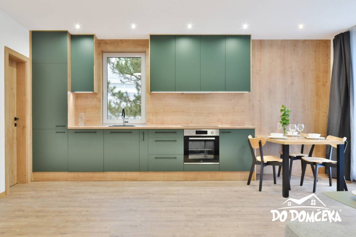DO DOMČEKA | PRENAJATÉ Kompletne zariadený moderný apartmán s veľkou terasou, Podlavice, Banská Bystrica
